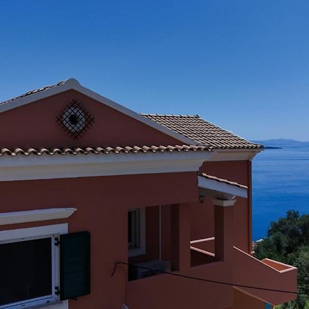 Nikolas House Gimari Екстериор снимка
