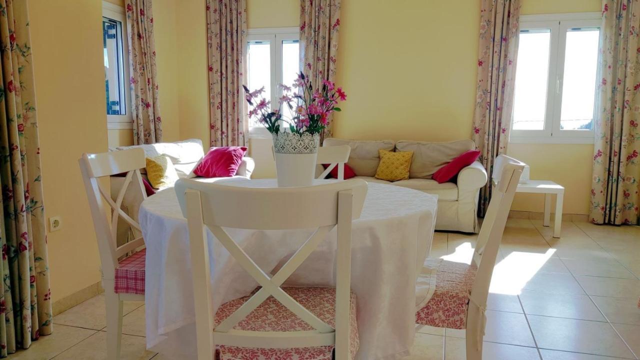 Nikolas House Gimari Екстериор снимка