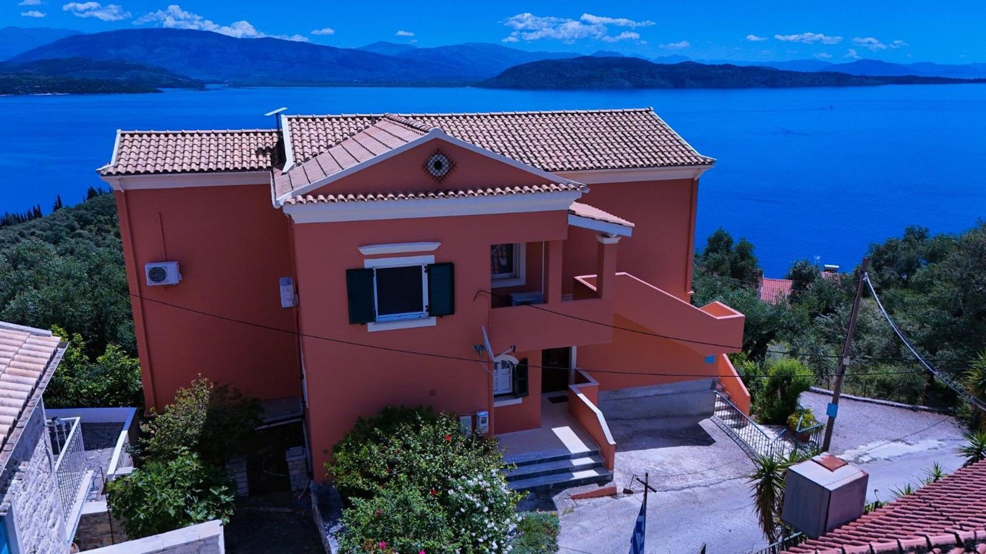 Nikolas House Gimari Екстериор снимка